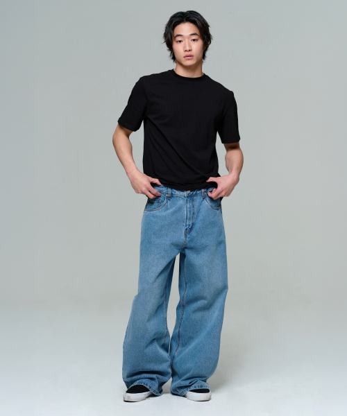 MEN ERA WIDE FIT DENIM PANTS - LIGHT BLUE