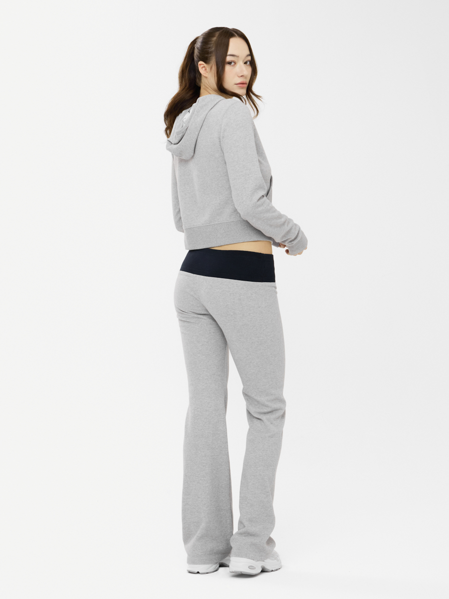 ボトムスその他 GLOWNY 247 DAY SNUG FLARE PANTS 2 Colors GY25PSPT007 MUSINSA | GLOWNY 247 DAY SNUG FLARE PANTS (2 Colors)