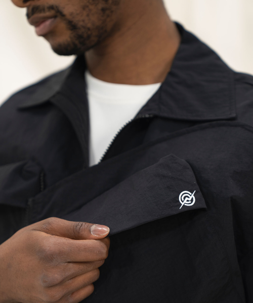 Nylon Taslan Offset Zip Pocket Half Shirts - Black
