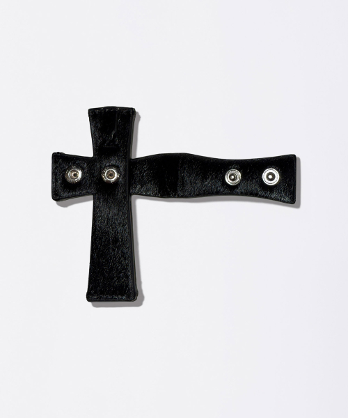 Cross Hair On Strap Wallet Black
