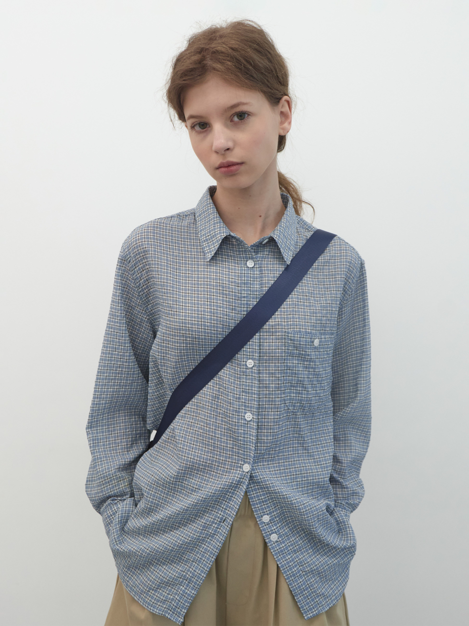 MUSINSA | ENZO BLUES Striped Crossbody Bag (Blue)