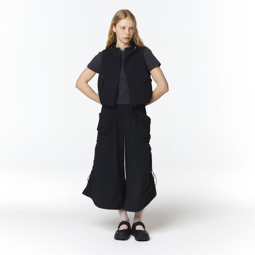 Женские укороченные широкие брюки (Black)_5L41711