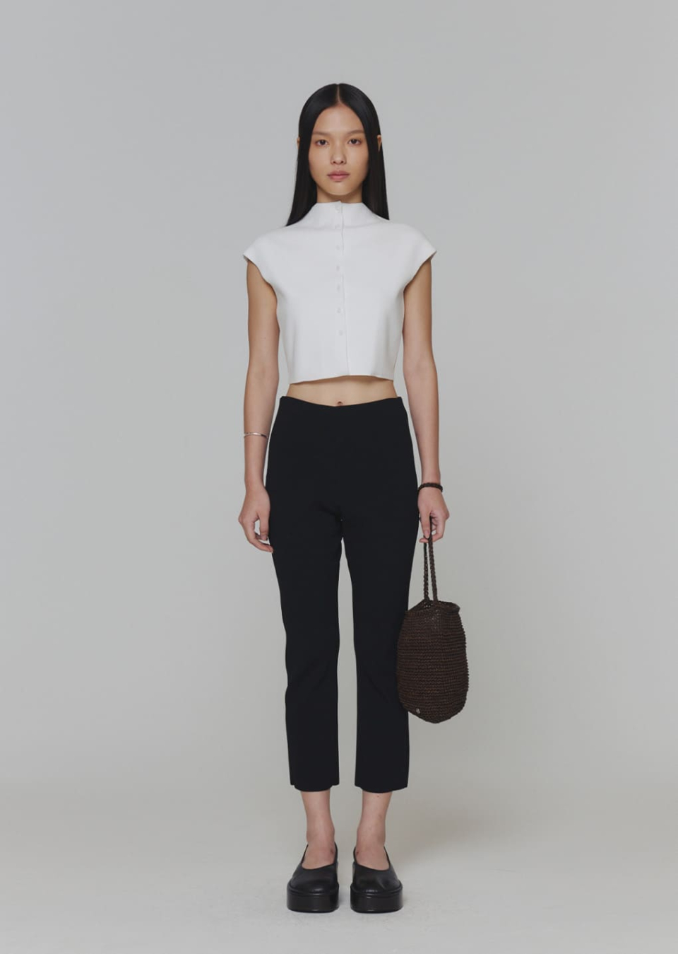 아모멘토(AMOMENTO) KNIT CAPRI PANTS - 사이즈 & 후기 | 무신사