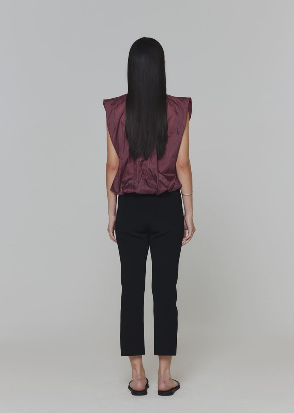 Ameri（アメリ）の「SHEER VOLUME SHIRRING TOP（シャツ