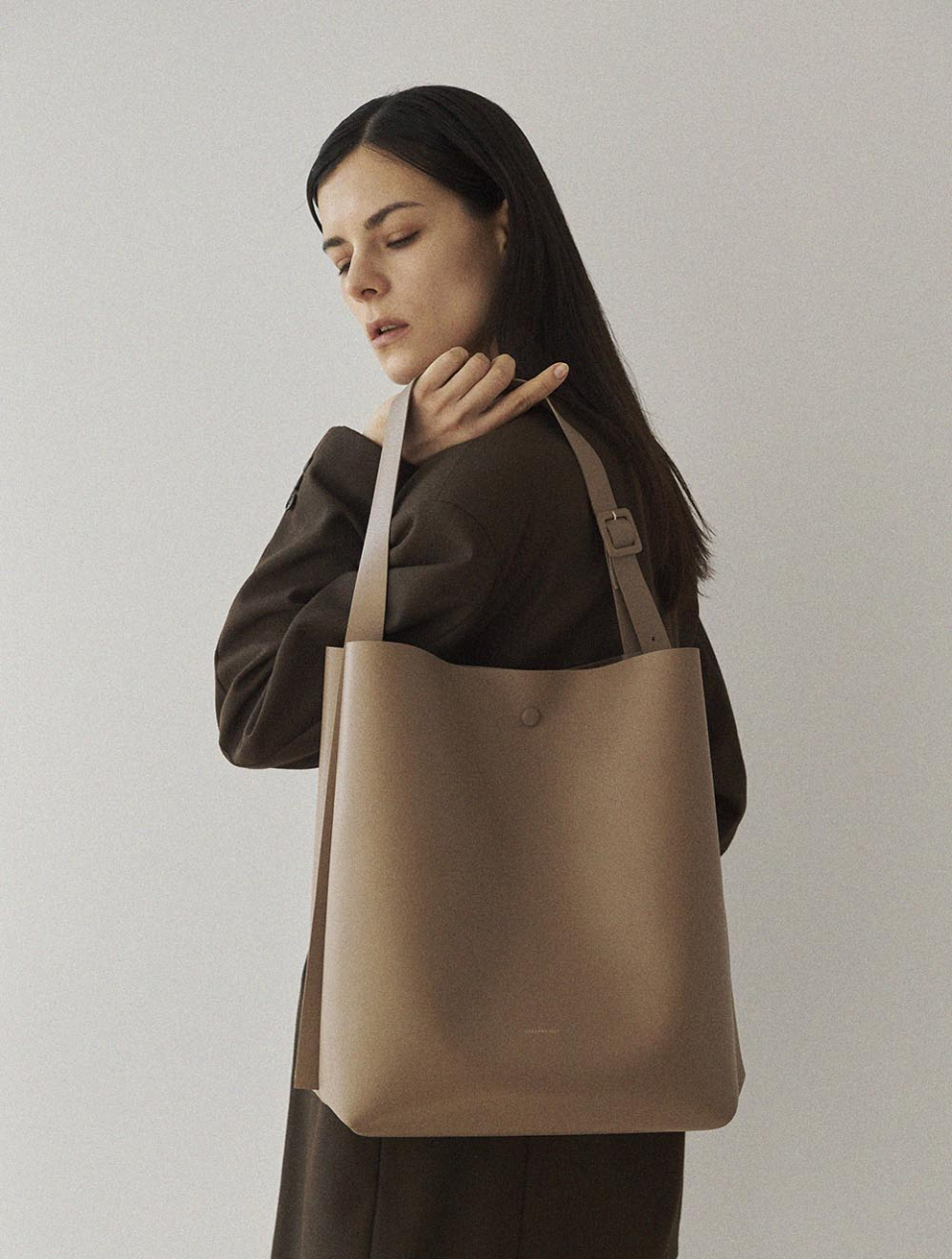 ■LECC PROJECT■ Lark Bucket Bag Large 4 Colors LENRL030 MUSINSA | LECCPROJECT Lark Bucket Bag Large - 4 Colors