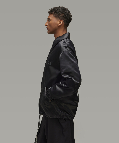 (U) Куртка коуч GFX черная U GFX COACH JKT BLACK