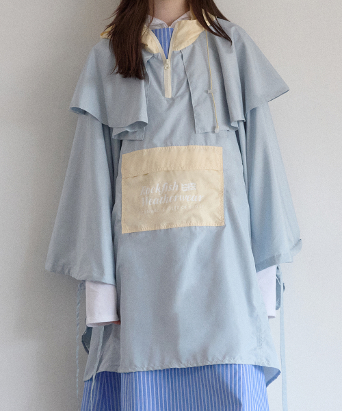 ESSENTIAL RAIN PONCHO - 2 colors