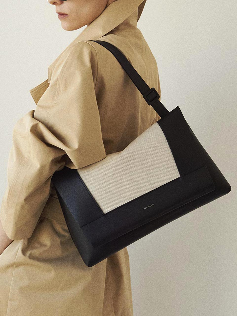[LECC PROJECT]◆韓国大人気◆MOD FLAP BAG L-Canvas Combi Designer fashion, Seoul-fully created | W Concept