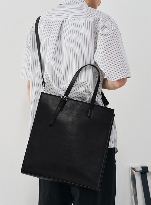 LEGATO BELTED LEATHER TOTE BAG [Черный]
