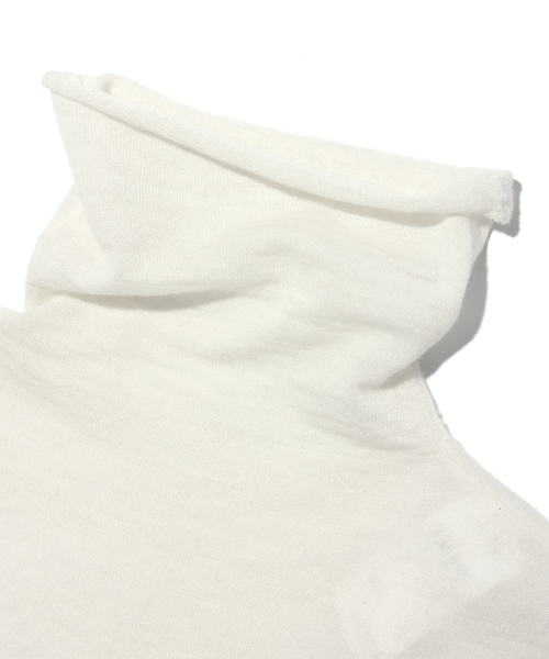 BASIC TURTLENECK SLEVELESS Вязка Слоновая кость
