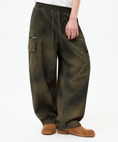 DIRTY WASHED MAXI VOLUME CARGO брюки [KHAKI]