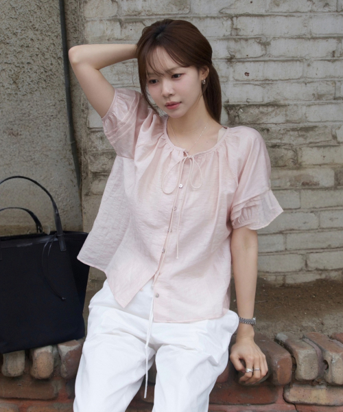 Elena puff half sleeve blouse