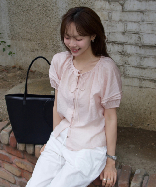 Elena puff half sleeve blouse