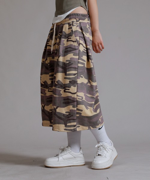 Спортивные бермуды 8/4 с защипами_Camo Beige