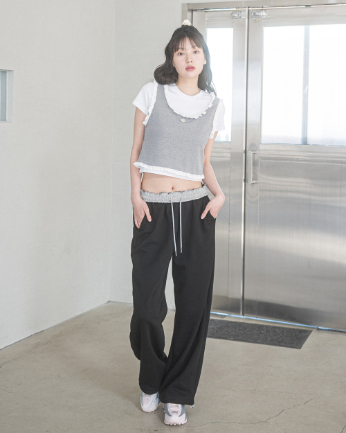 LAYERED LACE SLEEVELESS(GREY)