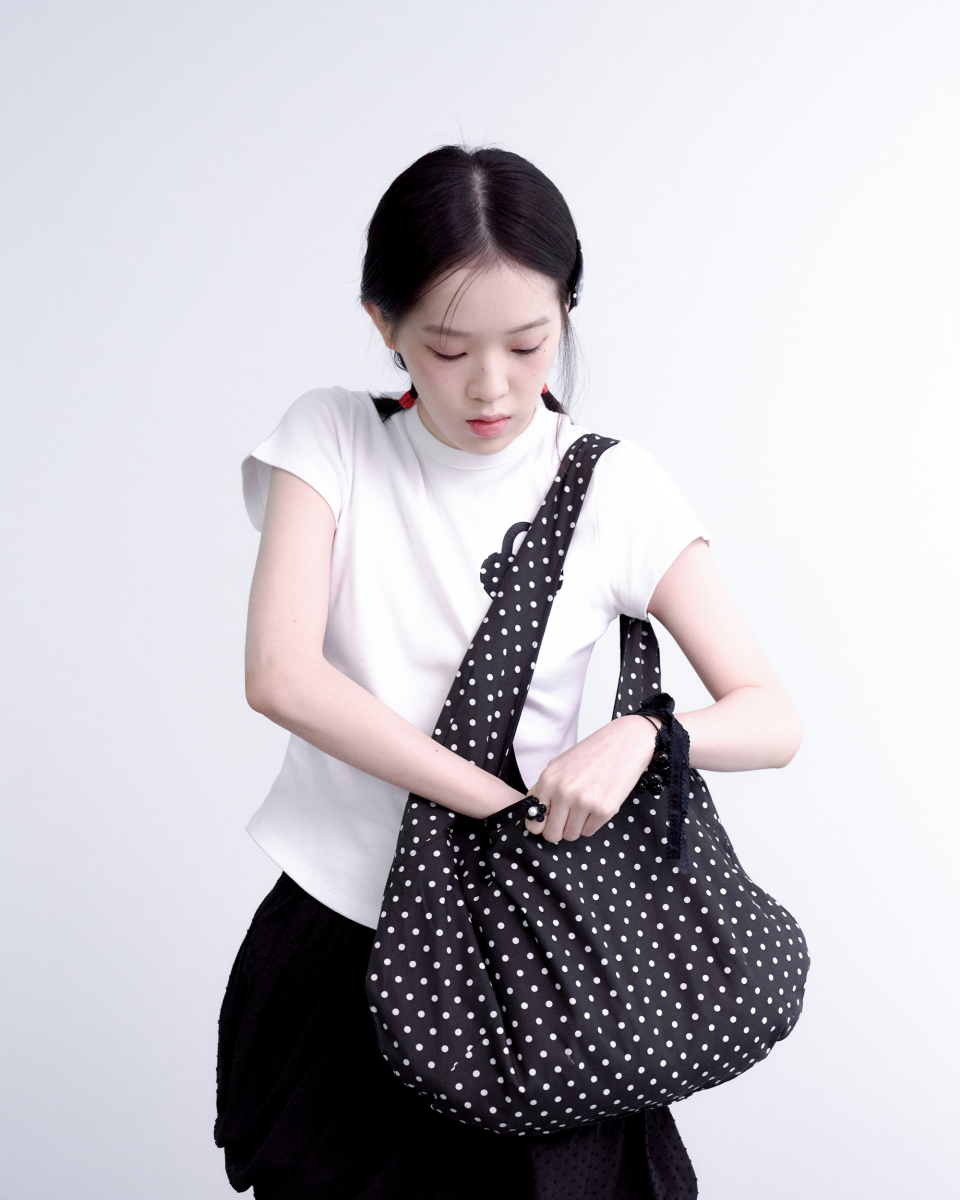 KEYMISERY☆Reversible Dot Tote Bag MUSINSA公式 | KEYMISERY Reversible Dot Tote Bag (Black)