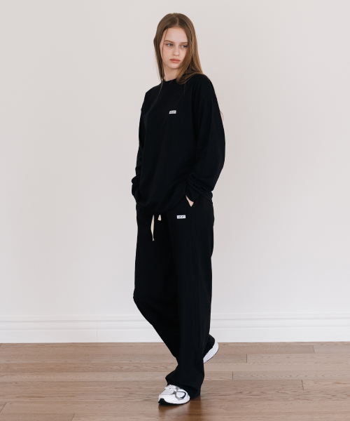 Soft Small Logo Sweatpants черный