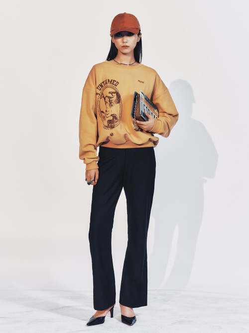 Untamed Sweatshirt Mustard