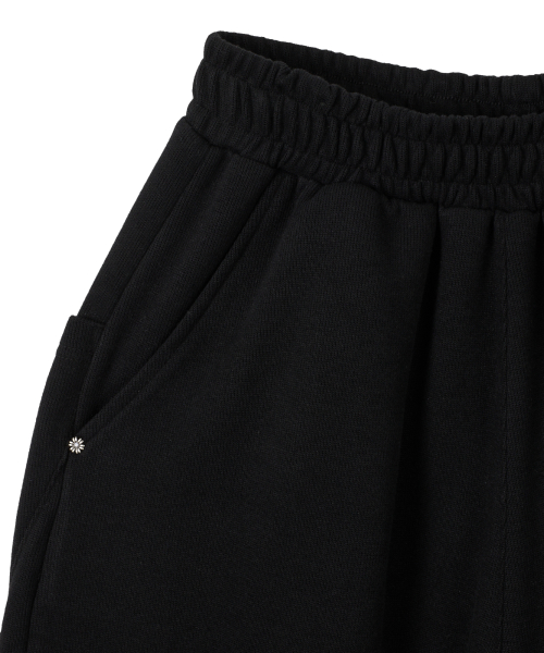 DD symbol sweat bermuda pants (BLACK)