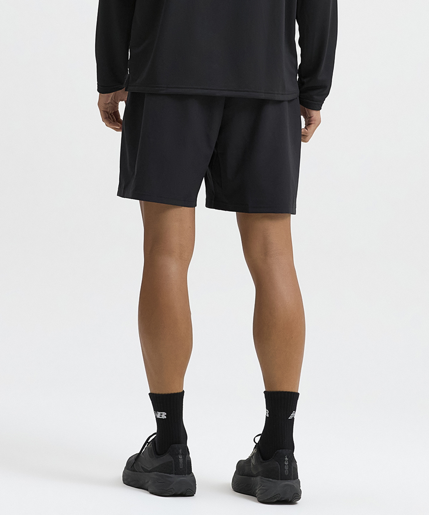 NBNVG26301 / MEN спортessential шорты (BLACK)