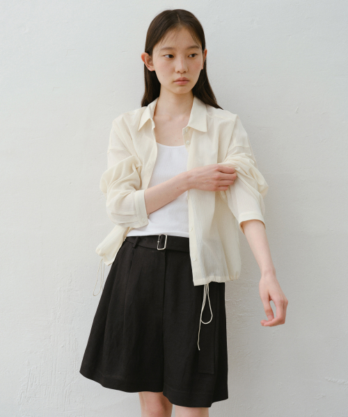 Belted linen half pants