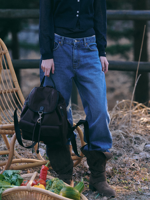 Vintage fit medium blue denim