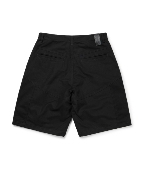 DOUBLE KNEE ZIPPER SHORTS (BLACK)