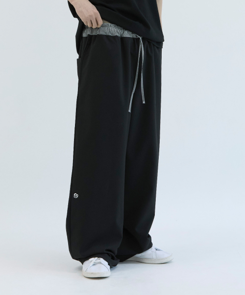 Домашние брюки в клетку с логотипом (Black)
