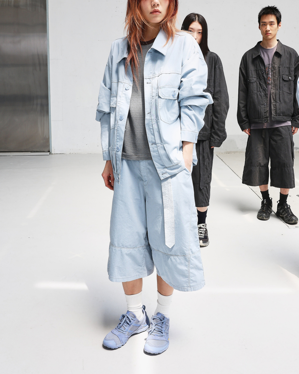 MUSINSA | 999HUMANITY Belted Bermuda Dying Pants (Sky)