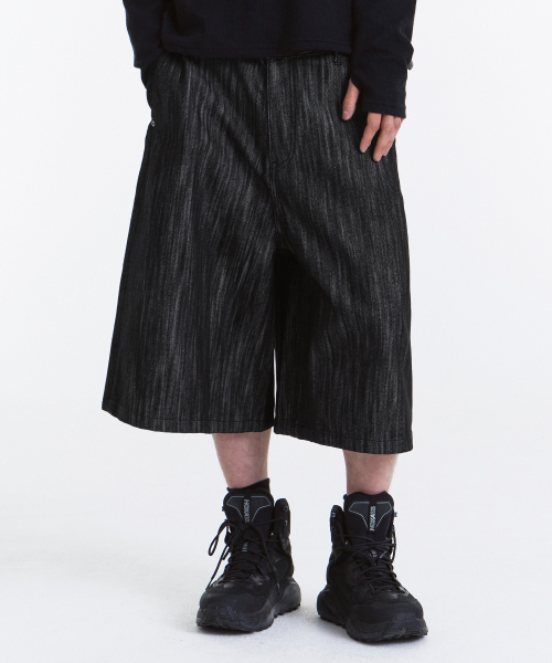 Bermuda Denim Pants (Raw Black)
