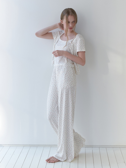 Florrie room pants (white flower)