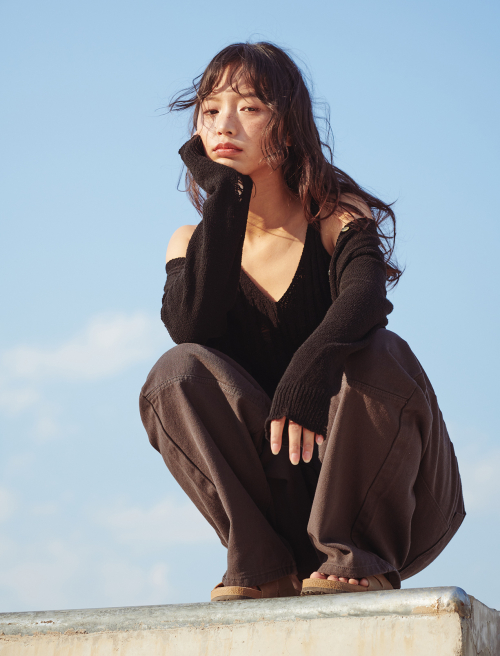 Bask Damaged Cardigan/Sleeveless Set Black