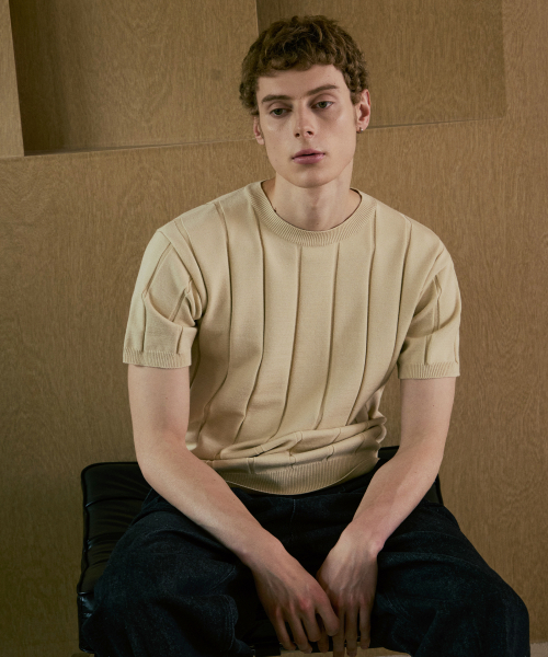Трикотажная футболка в рубчик с круглым вырезом [Beige]