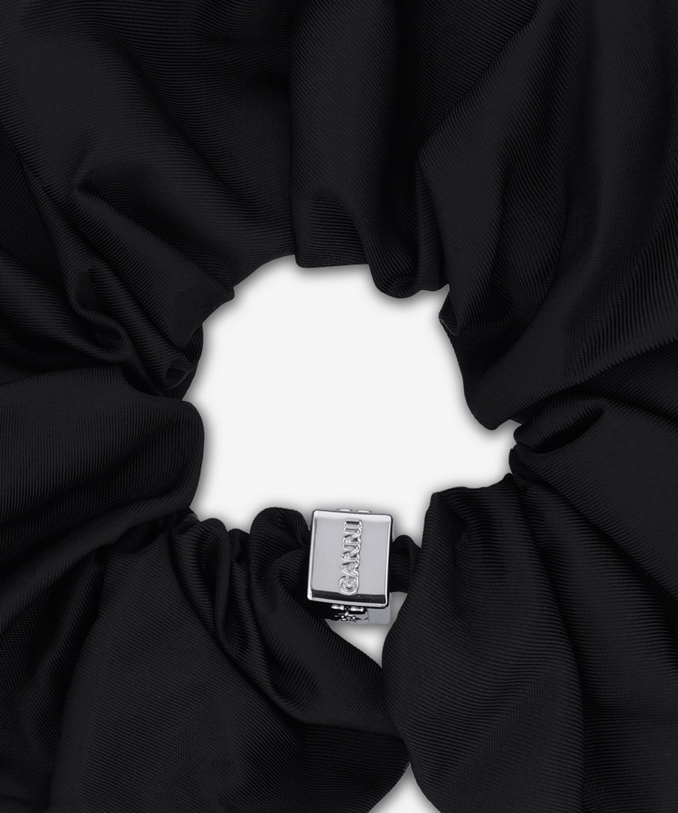 ★ Ganni★ Duchess Nylon Scrunchie Black A6844099 A6844099S MUSINSA | GANNI Duchess Nylon Scrunchie - Black / A6844099
