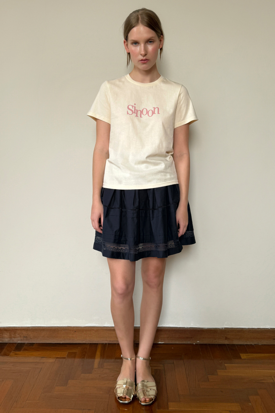 【Sinoon】 Sinoon Signature Logo T-Shirts/追跡付 Sinoon】 Sinoon Signature Logo T-Shirts/追跡付 (sinoon/T