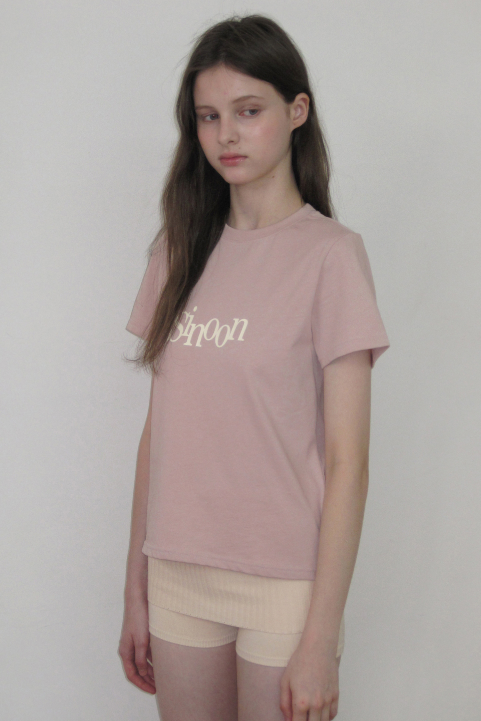 ★送料/関税込★Sinoon★Sinoon Signature Logo T-Shirts SINOON】Sinoon Signature Logo T-Shirts Tシャツ [正規品