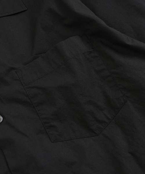 CORAL NEEDLEWORK HALF SHIRT _ BLACK