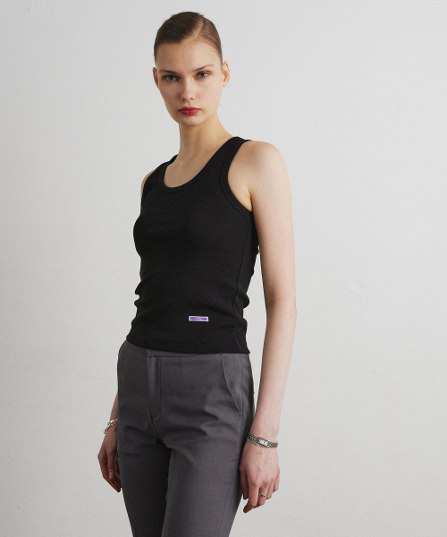 SCOOP NECK SLEEVELESS_BLACK