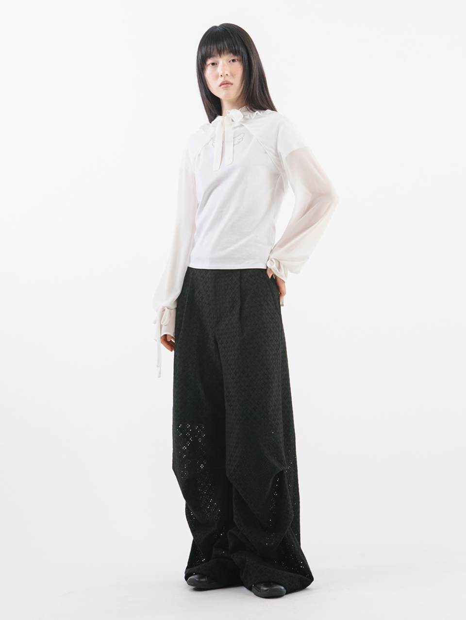 뚜오미오(TUOMIO) EYELET BELT BAG PANTS [BLACK] - 사이즈