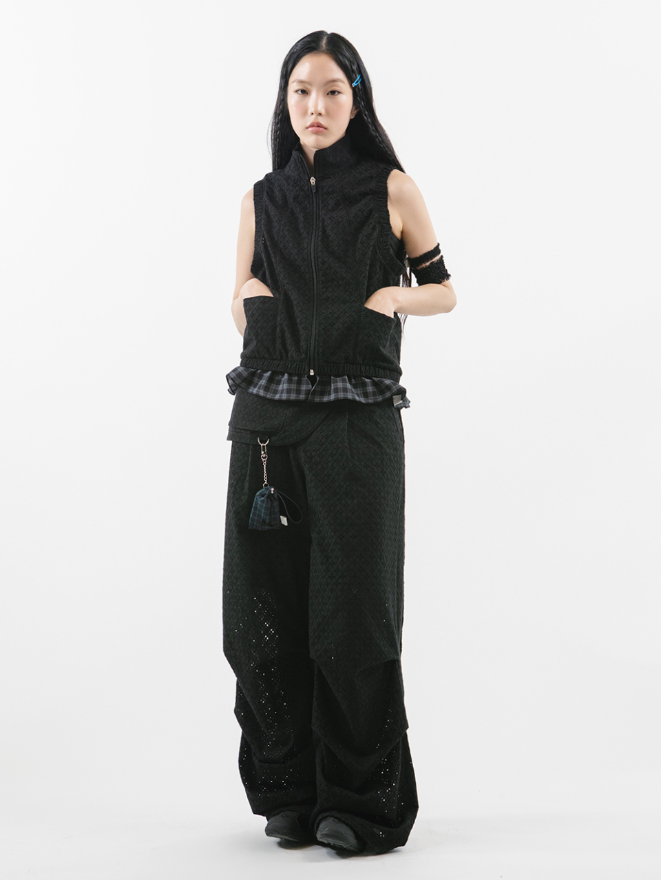 ★TUOMIO★ EYELET BELT BAG PANTS EYELET BELT BAG PANTS [WHITE] - TUOMIO | 60% - Asian Fashion
