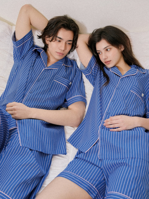 [uni] Amore Soft Navy Silkskin пижамный комплект с коротким рукавом