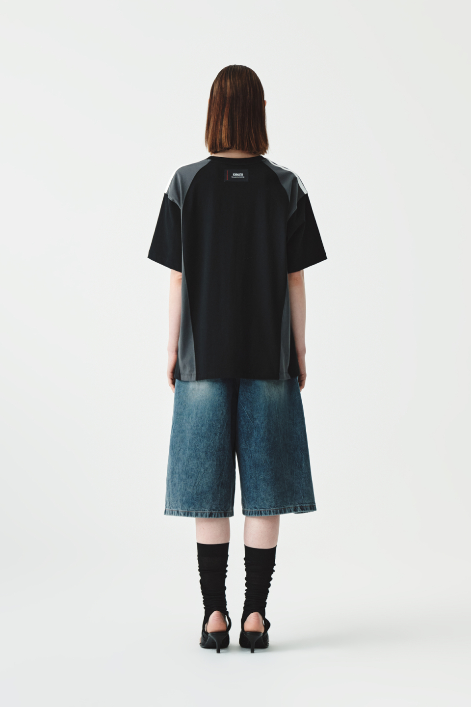Martin Kim オーバーサイズシャツ　カットアウト切りっぱなし　ブラック MinoriTY オーバーサイズ セーター メンズ 冬服 切り替え ニット