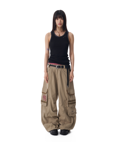 98 Knee Pin-Tuck Contrast Cargo Pants (Beige)