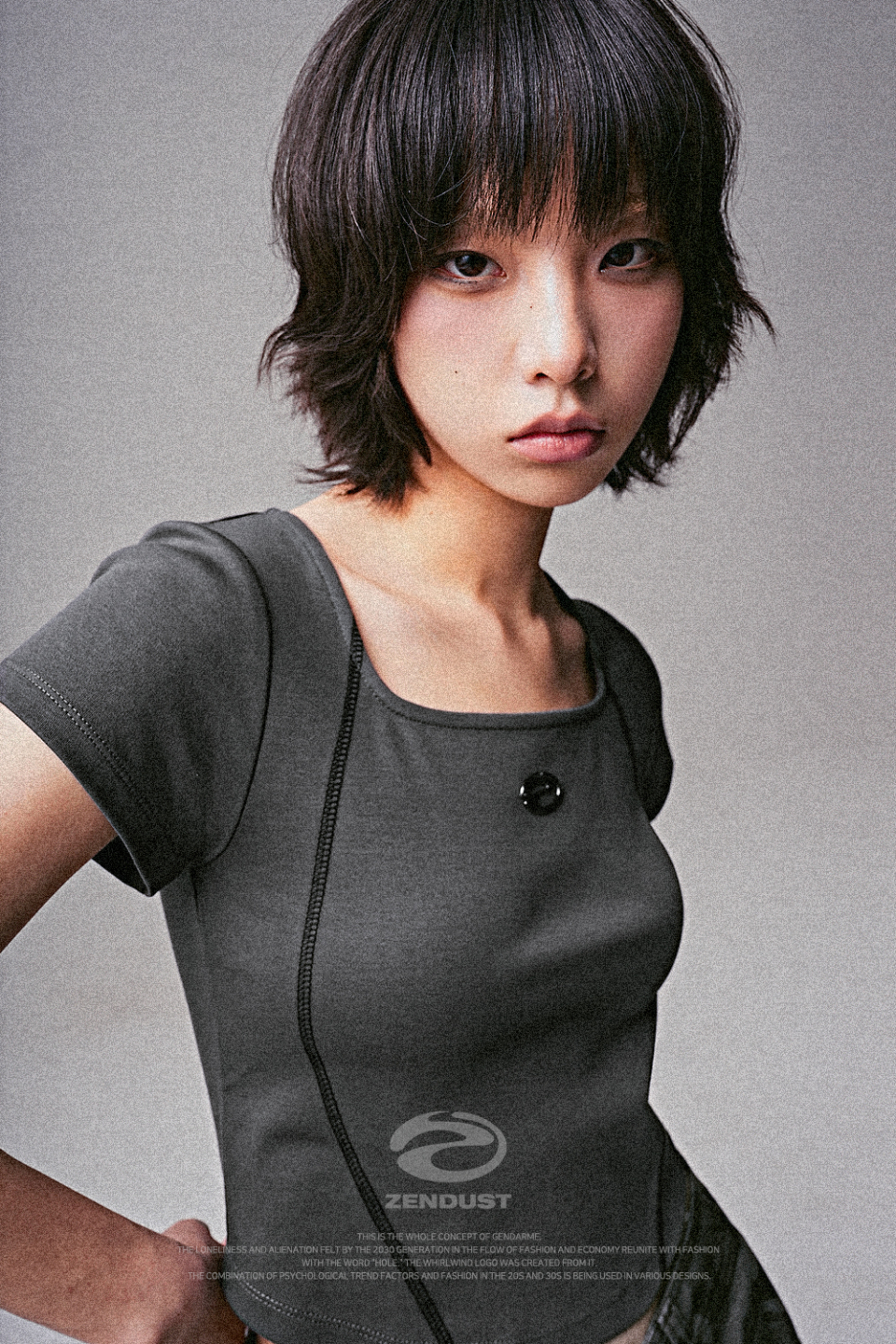 【ZENDUST】★Mabelle Back Hole T-Shirt Tシャツ MUSINSA | ZENDUST Mabelle Back Hole T-Shirt BLACK