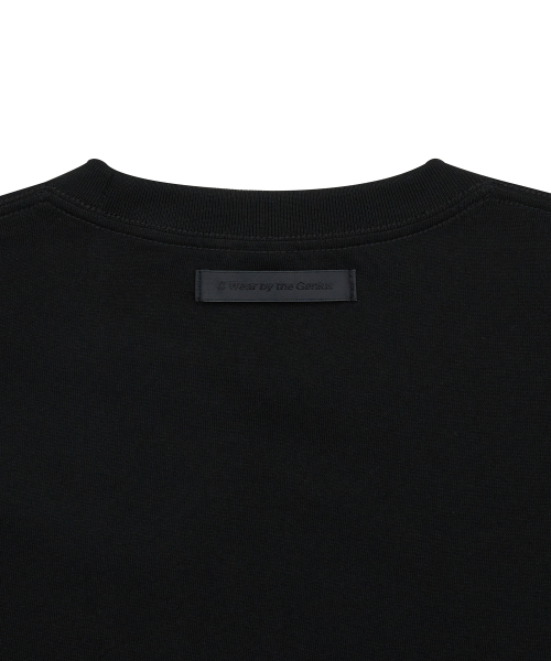 HEAVYWEIGHT MANS CROP T-SHIRT BLACK