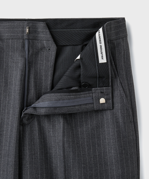ESSENTIAL WIDE SLACKS [GRAY STRIPE]