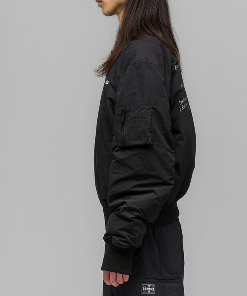 (U) Guest List Classic Bomber куртка Black