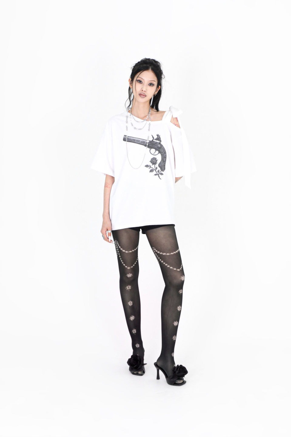 【Darling you're bad】★RIBBON ROSE PISTOL TEE☆T-shirt DARLING YOU ARE BAD] RIBBON ROSE PISTOL TEE #WHITE – SellerWork
