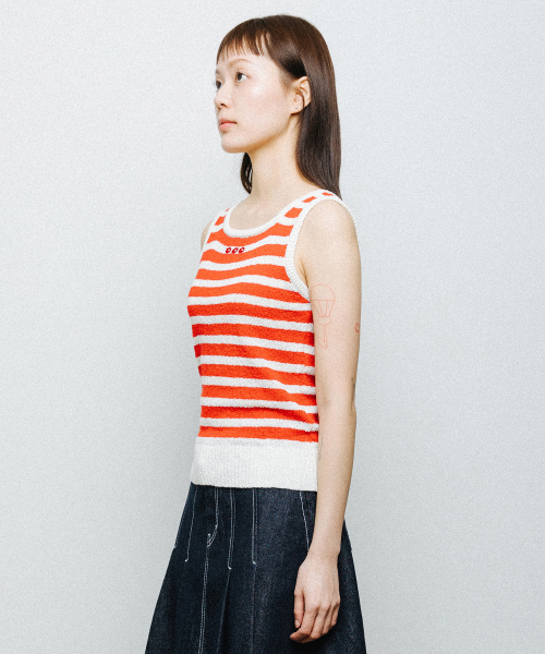 SQUARE STRIPE SLEEVELESS KNIT red