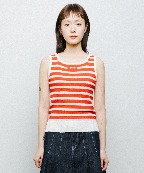 SQUARE STRIPE SLEEVELESS KNIT red